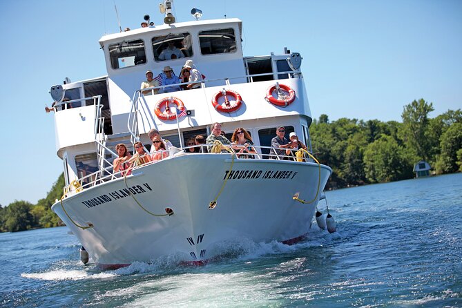 1-Hour 1000 Islands Cruise from Gananoque - Choosing the right departure and place onboard