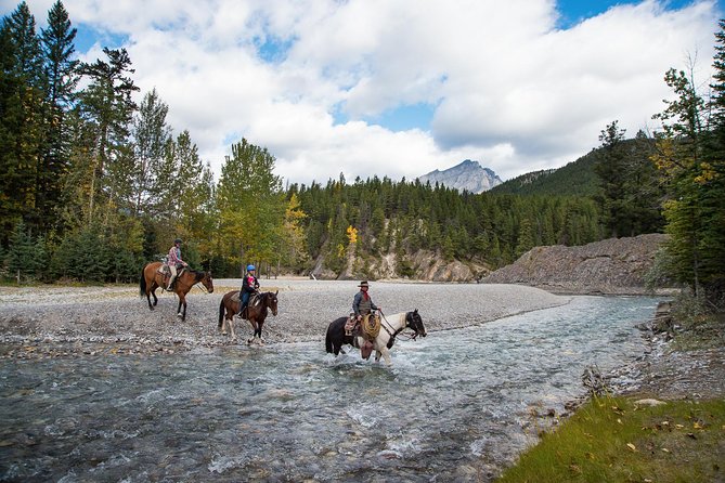 1 Hour Spray River Ride - Riding into Banff National Park
