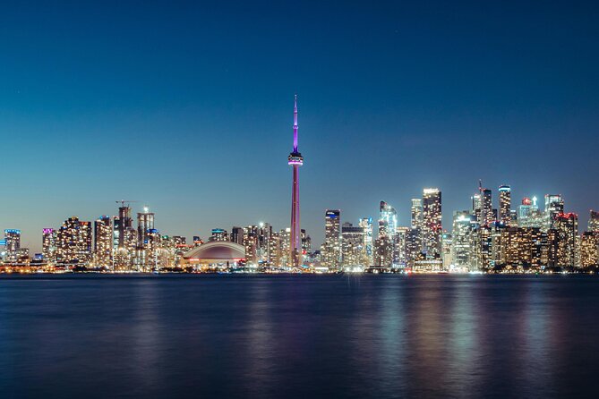 1-Hour Toronto Harbour Tour with Live Narration - Passing Toronto Island And Hanlan’s Point