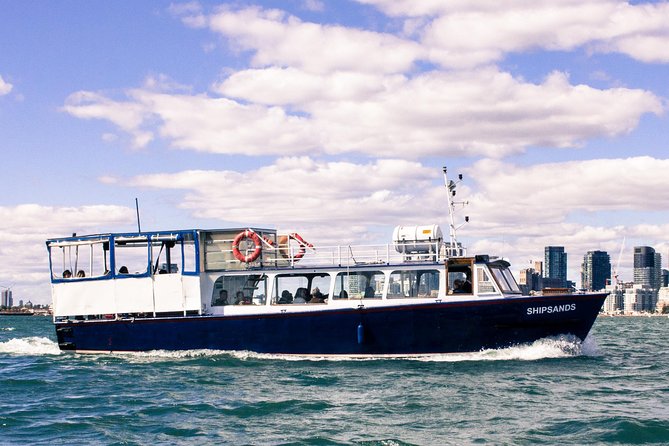 1-Hour Toronto Harbour Tour with Live Narration - Getting To Queens Quay Without Losing Your Lunch