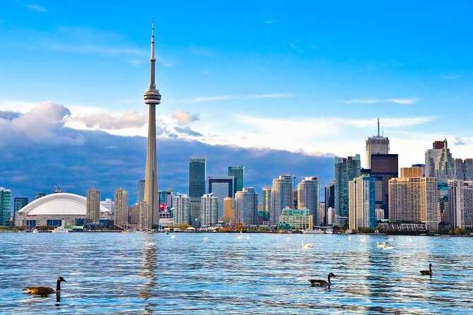 10 Hours Private City Tour in Toronto - Chartered Tour - What this Toronto charter really offers