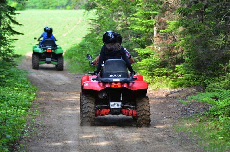 15 min. Tadoussac : Guided ATV tour excursion - A guide-led ride with room for beginners
