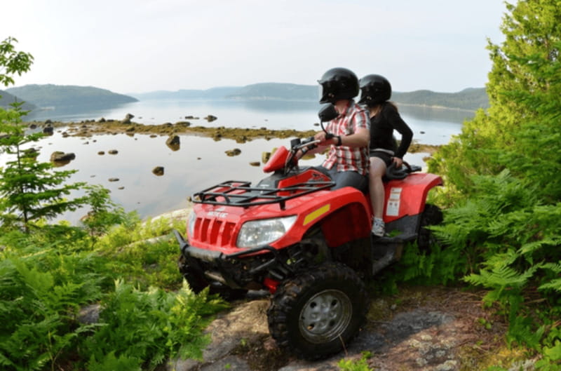 15 min. Tadoussac : Guided ATV tour excursion - ATV or side-by-side: how the vehicle setup works