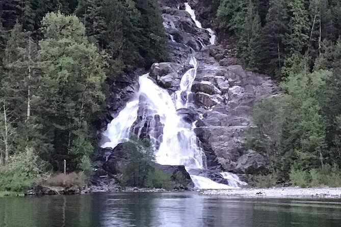 2 Hour Chartered Boat Tour from Deep Cove North Vancouver - Michael Griffiths adds the local layer