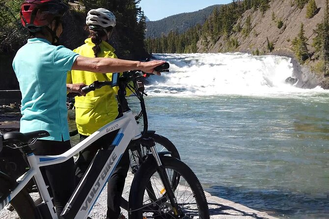 2-Hour Guided Banff Townsite e-Bike Explorer - Surprise Corner And The Banff Springs Hotel