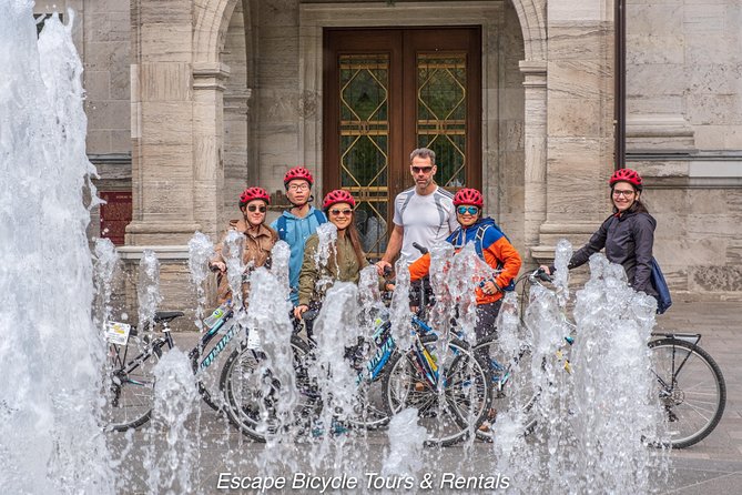 2-Hour Ottawa Express City Bike Tour - New Edinburgh and the view at Rideau Falls