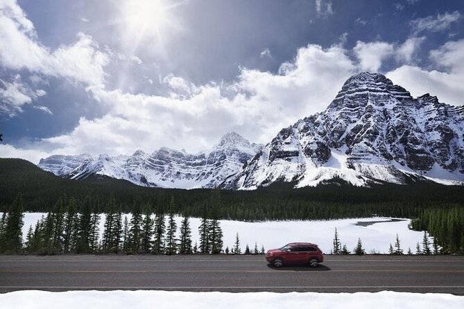 3-Day Columbia Icefield & Jasper Tour from Calgary,airport pickup - Vehicles, group size, and guide service