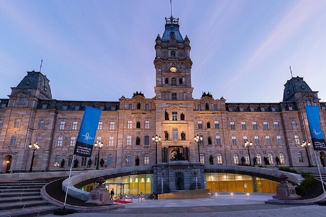 3 Days-3 ICONIC Cities: Montreal, Quebec and Ottawa from Toronto - The vehicle, guide, and group experience