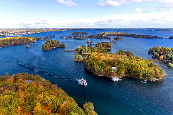 3-Hour 1000 Islands Cruise from Gananoque with views of Boldt Castle - Setting out from Gananoque on the St. Lawrence