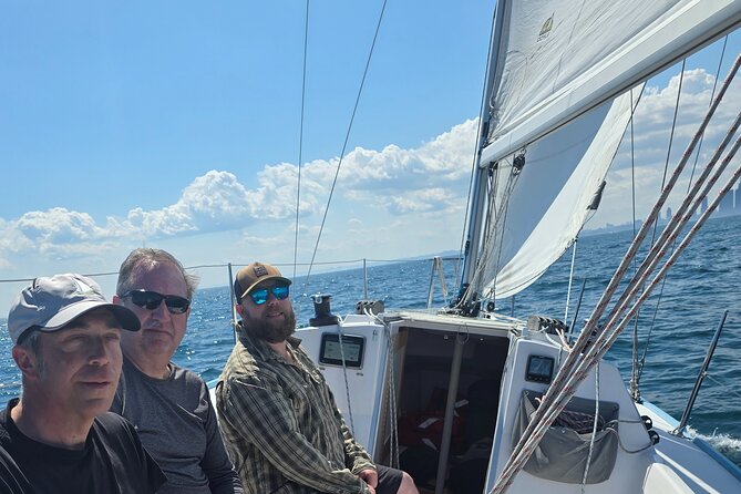3hr Shared Sailing Adventure - Why this Toronto sailing trip feels different