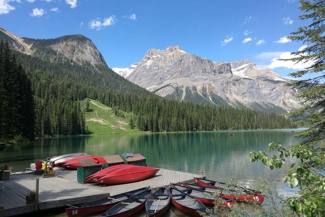 4-Day Banff, Lake Louise, Jasper, Icefield Packaged Tour - Day 2 on the Icefields Parkway: Calgary to Jasper