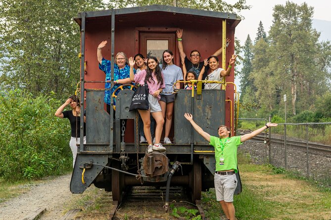 4-Day Canadian Rockies & Banff Classic Summer Tour - Day 4: Spahat Falls and the long road to Vancouver