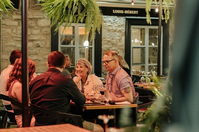 5-course Progressive Dinner on Grande-Allée and History Tour - The final course and Grande-Allée after dark