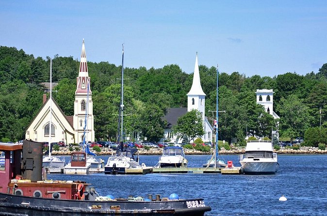 5 Hours Peggys Cove,Mahone Bay, Lunenburg Tour - Who should book this South Shore outing?