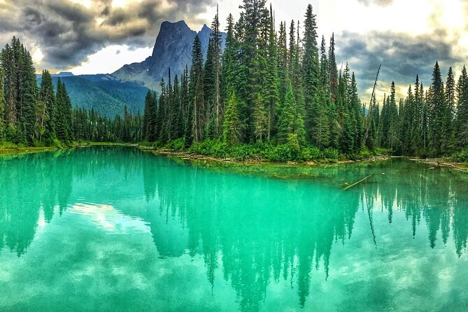 8 Iconic Stops. 12 Comfy Seats. See Banff's Best in First Class. - Why this tour works when you have one day