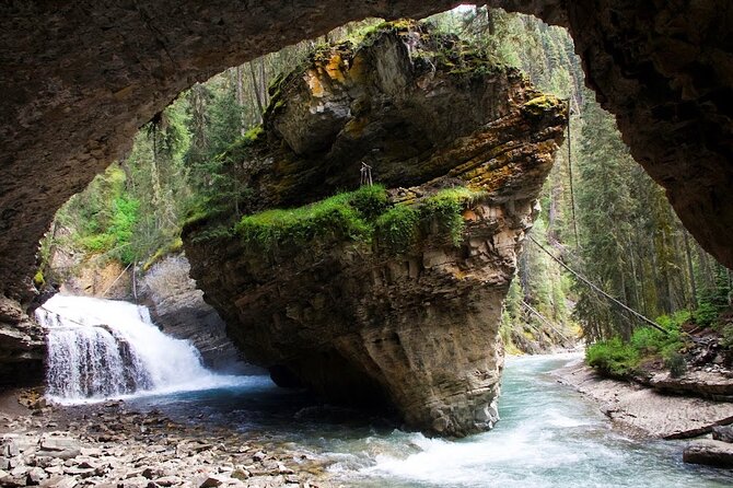 8 Iconic Stops. 12 Comfy Seats. See Banff's Best in First Class. - Crowfoot Glacier is a quick but worthwhile pause