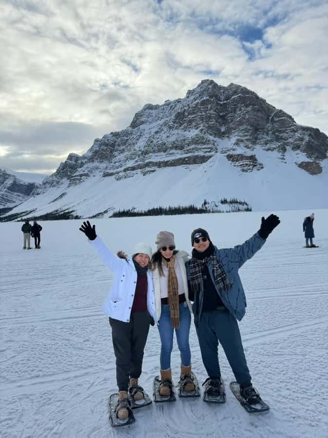Abraham IceBubble/Sunwapta Falls, Snowshoeing Bow & Peyto - The opening drive through Banff country
