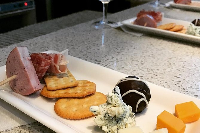 Afternoon Wine, Beer and Charcuterie Tour in Niagara-on-the-Lake - Konzelmann Estate Winery: wine with a small food pairing