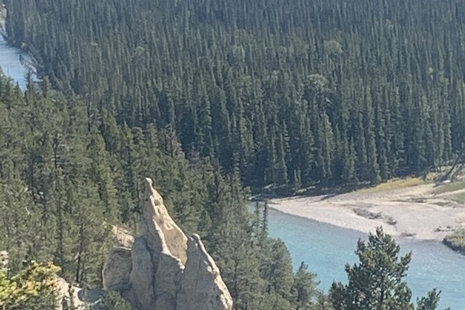 Airport Shuttle: Banff <---> Calgary - Comfort, vehicle quality, and group size