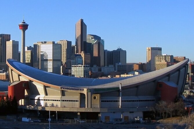 Airport Shuttle: Calgary Airport <—-> Downtown Calgary - Why a private Calgary transfer can be worth it