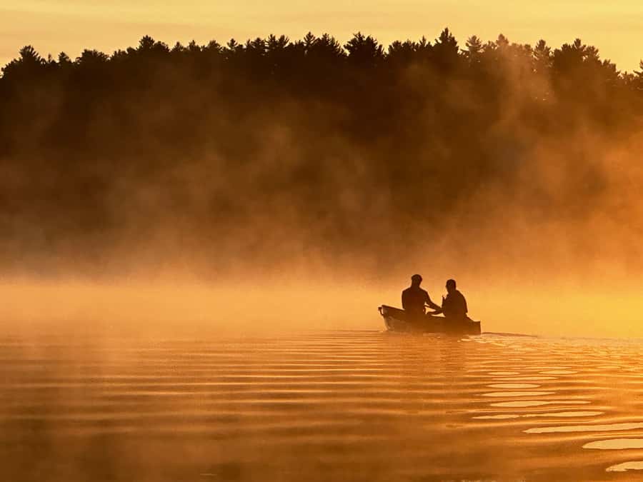 Algonquin Park: Deluxe 4-Day/3-night Canoeing/Camping - The Night Paddle and Sunrise on the Lake