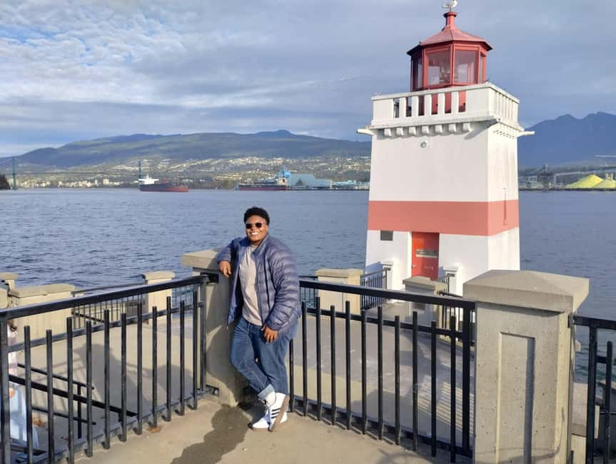 Aquarium & StanleyPark+20 Gem Spots+City/Vip Car+Small Group - Comfort is a real part of the value