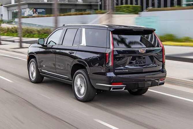 Arrival Private Transfer from Vancouver YVR or Cruise Port to Vancouver by SUV - Timing, traffic, and the route into Vancouver