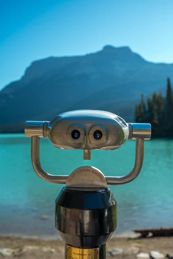 Banff: 3 National Parks, Takakkaw Falls, & Emerald Lake Tour - What the guides add