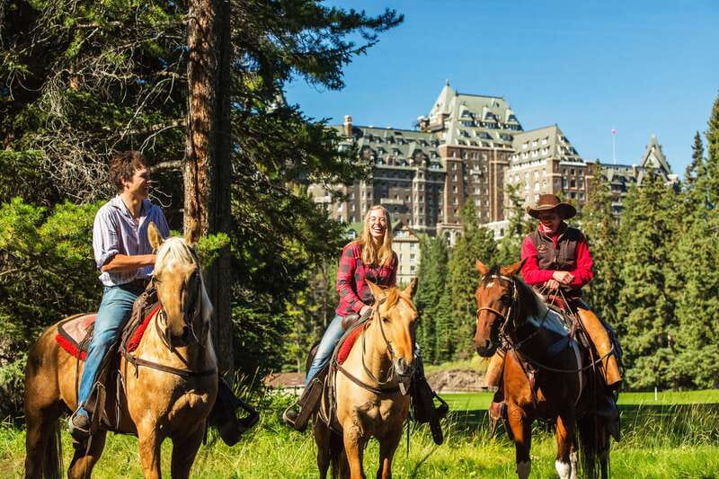 Banff: 4-Hour Sulphur Mountain Intermediate Horseback Ride - Key points at a glance