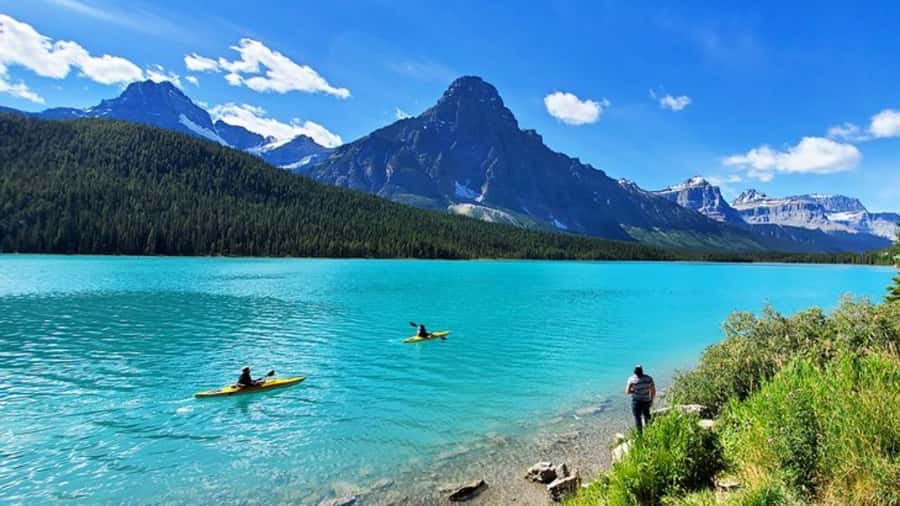 Banff/Calgary/Canmore: Crowfoot Glacier, 5 Lakes & Canyon - The guides can shape the whole day