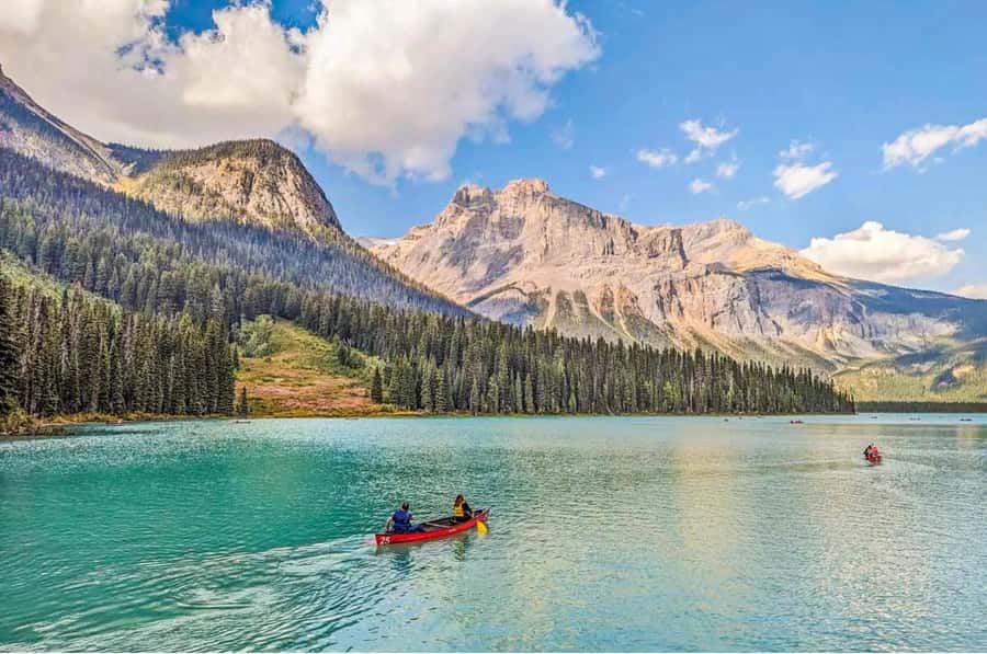 Banff/Calgary: Louise, Moraine/Bow, Emerald & Peyto 4 Lakes - Lake Louise: the morning headline