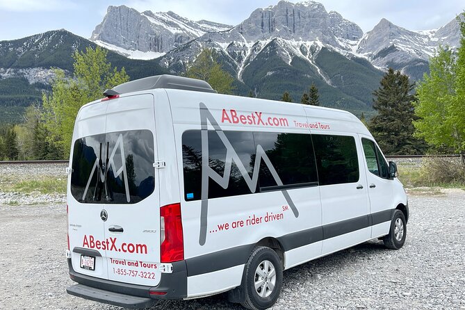 Banff |Canmore| Kananaskis to Calgary YYC Airport–Private Shuttle - Who should book this transfer?