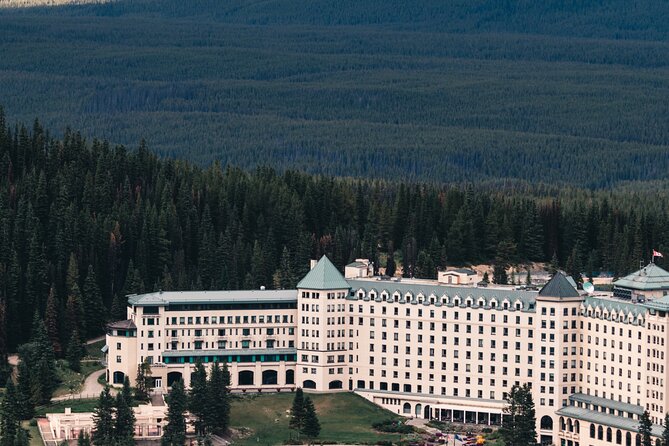 Banff/Canmore: Moraine Lake and Lake Louise Shuttle-90m each lake - Is $89.05 a fair price?