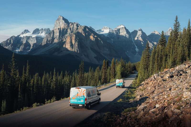 Banff/Canmore: Moraine Lake & Lake Louise Combo Tour - Who should book this day trip?