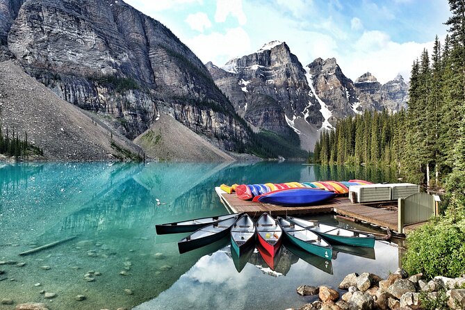 Banff/Canmore Moraine Lake & Lake Louise– Hike, Canoe or Sightsee - Rain, blankets, and mountain weather