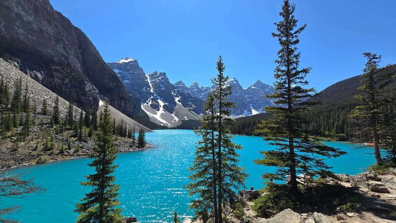Banff/Canmore- Moraine Lake & Louise-Morning or Sunset Tour - Why this tour makes sense in Banff
