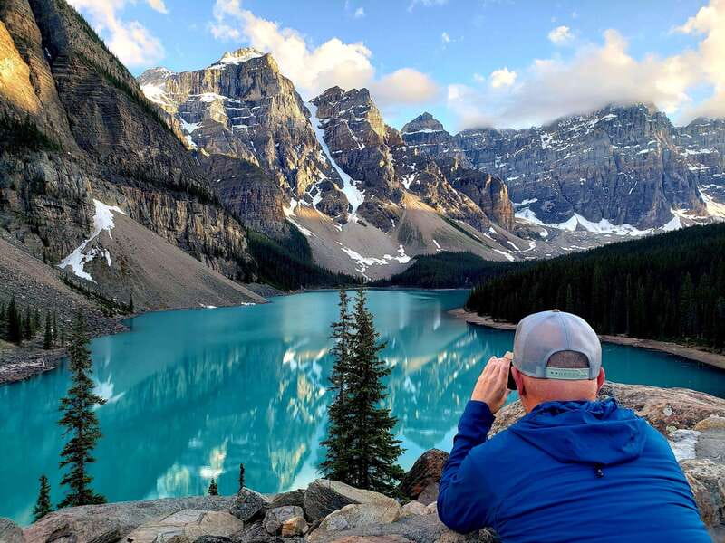 Banff/Canmore- Moraine Lake & Louise-Morning or Sunset Tour - The van ride is part of the value