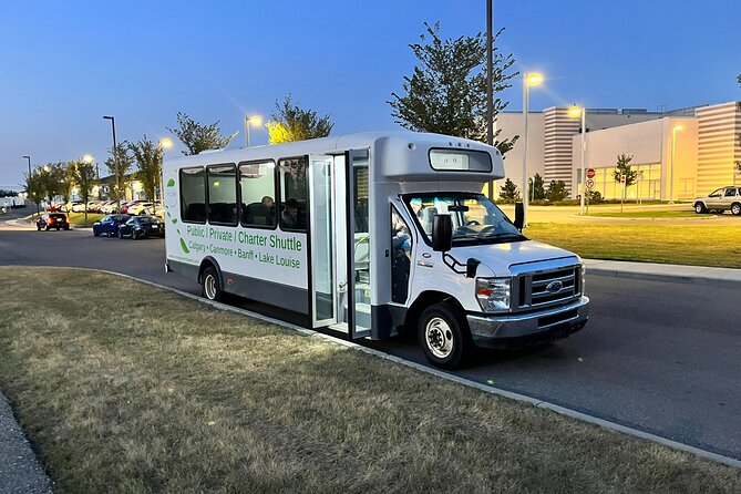 Banff (Canmore) to Calgary Public Shuttle - What to know about luggage and comfort
