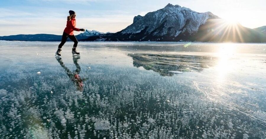 Banff: Icefields Parkway & Abraham Lake Ice Bubbles Tour - Should you book the Icefields Parkway and Abraham Lake tour?