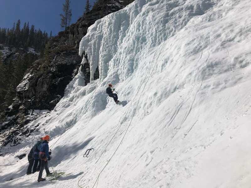 Banff: Introduction to Ice Climbing for Beginners - How the guides shape the experience