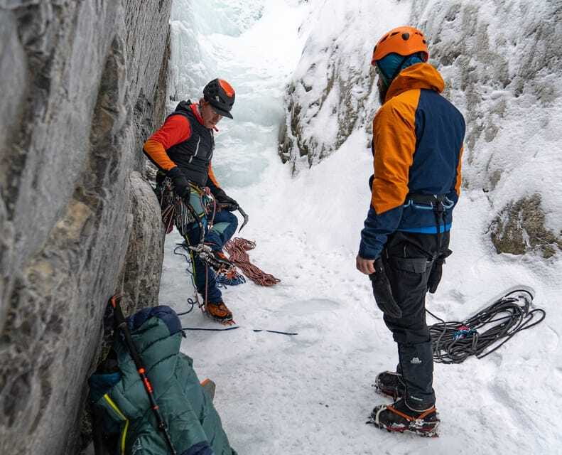 Banff: Introduction to Ice Climbing for Beginners - Staying warm for seven hours outside