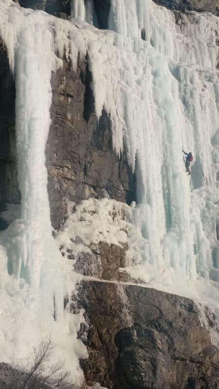 Banff: Introduction to Ice Climbing for Beginners - Who should book this beginner course
