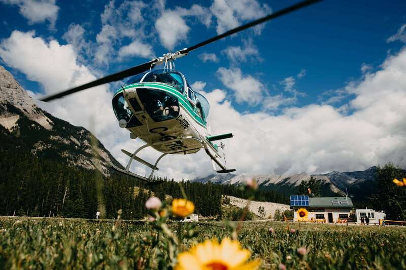 Banff/Jasper: Canadian Rockies Scenic Helicopter Tour - The 30-minute route to Wilson Icefield and Cline Pass