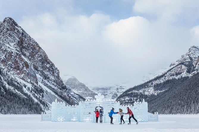 Banff, Lake Louise and Johnston Canyon - Winter Wonderland Tour - Lake Louise: two hours beside the frozen lake