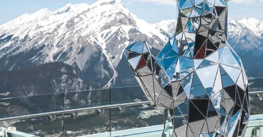 Banff:Lake Louise & Moraine Lake 1/2 Day Tour Canoe/Sightsee - Vermilion Lakes and the return to Banff