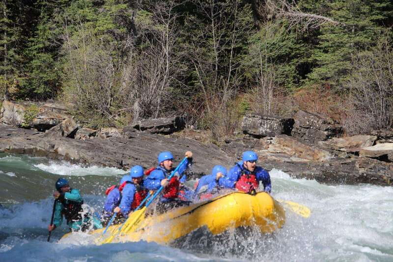 Banff: Morning Whitewater Rafting Tour in Horseshoe Canyon - The final paddle and return to base