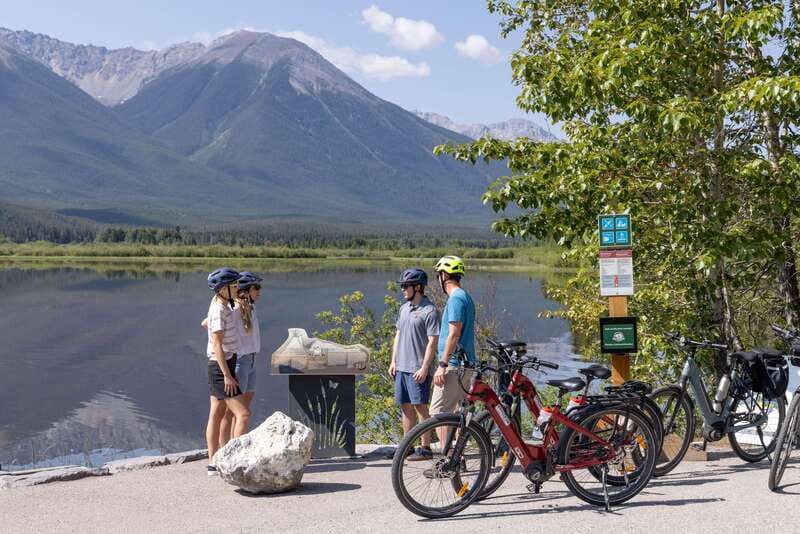 Banff: Mountain Lakeside Guided E-Bike Tour - Guide quality and the value of a small group