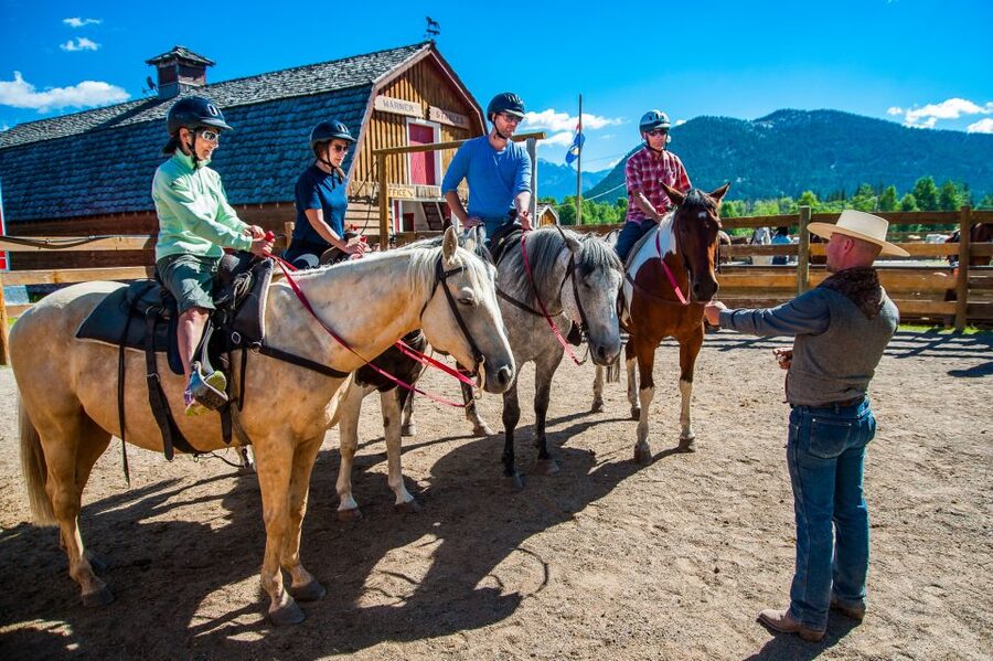 Banff National Park: 1-Hour Bow River Horseback Ride - What this Bow River ride is really like