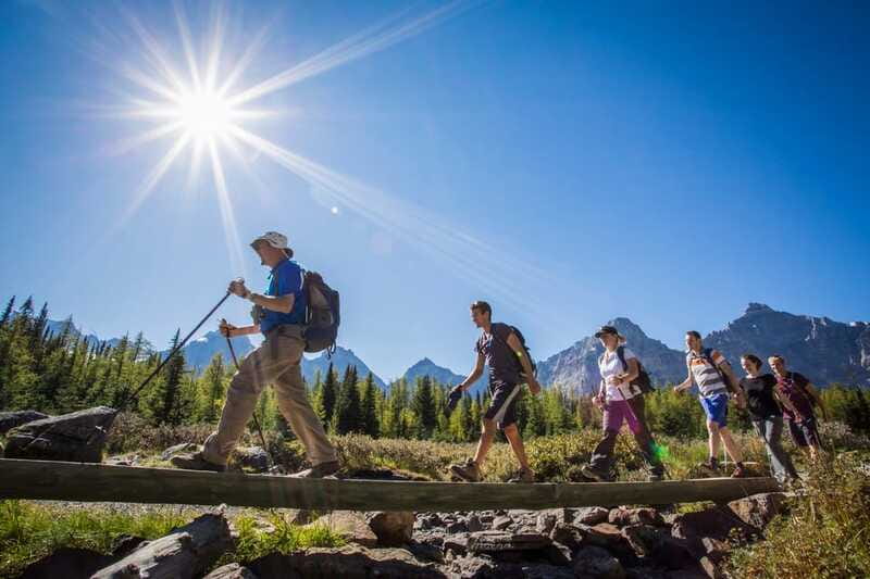 Banff National Park: Guided Signature Hikes with Lunch - Guides, pacing, and weather flexibility