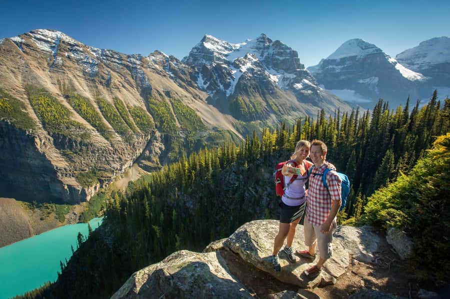 Banff National Park: Hop-On-Hop-Off Bus Day-Pass - Johnston Canyon: choose your hike carefully